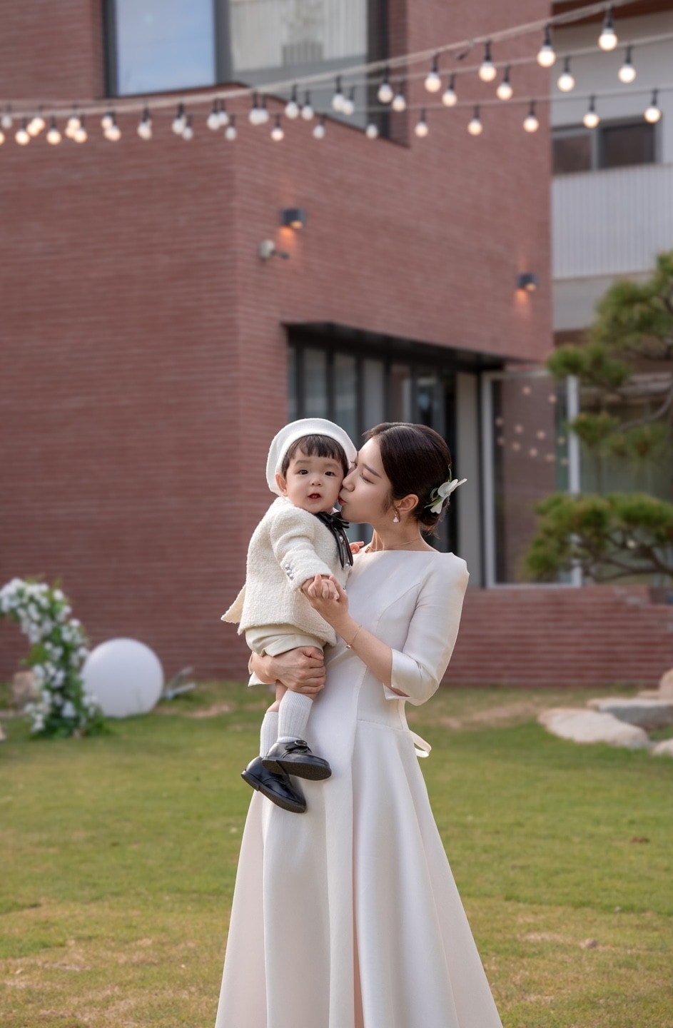 WITH MOM